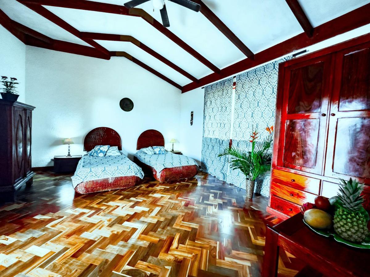 Canal Grande Lodge Piedades Bagian luar foto